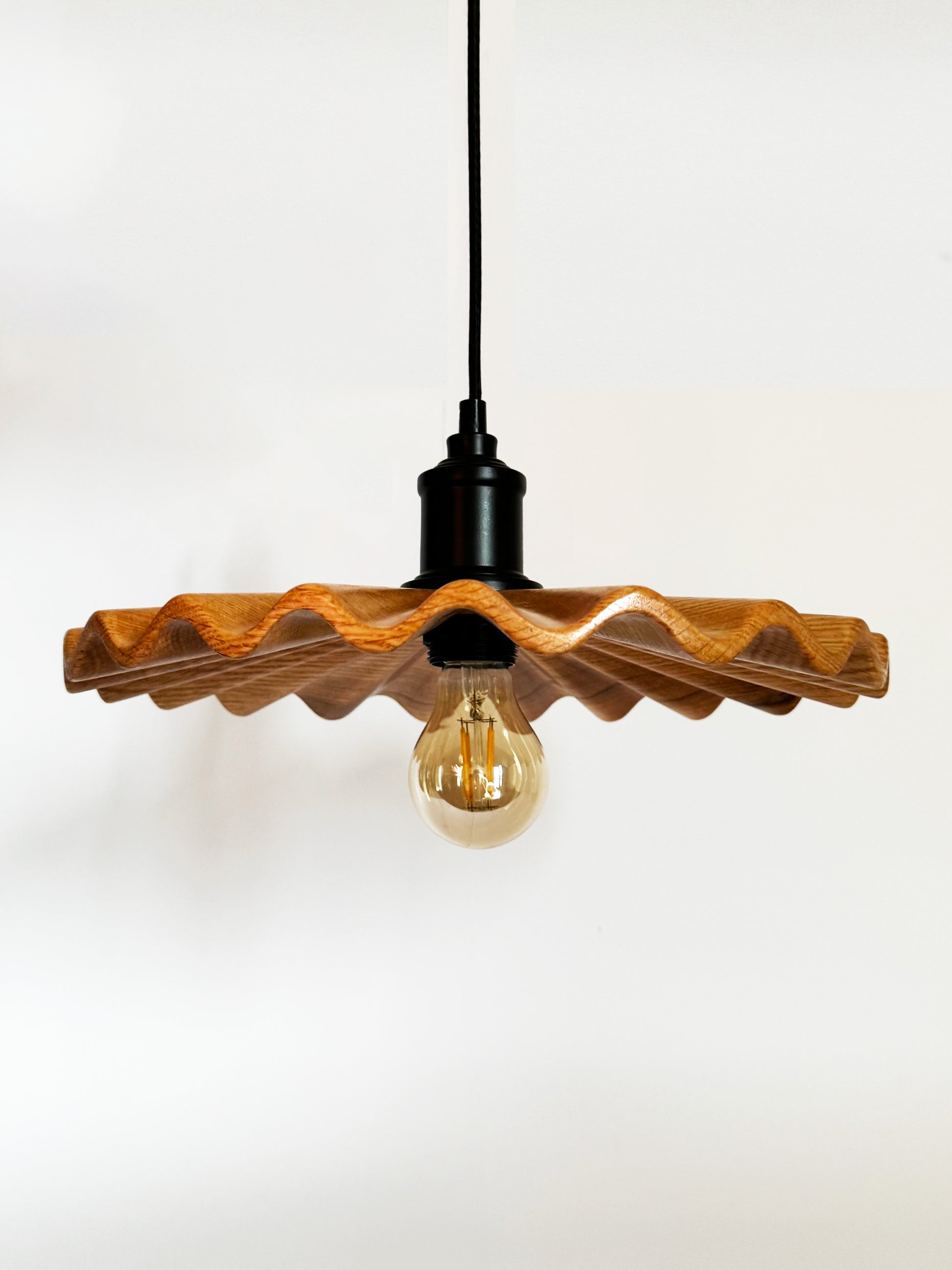SKIRT LIGHT PENDANT