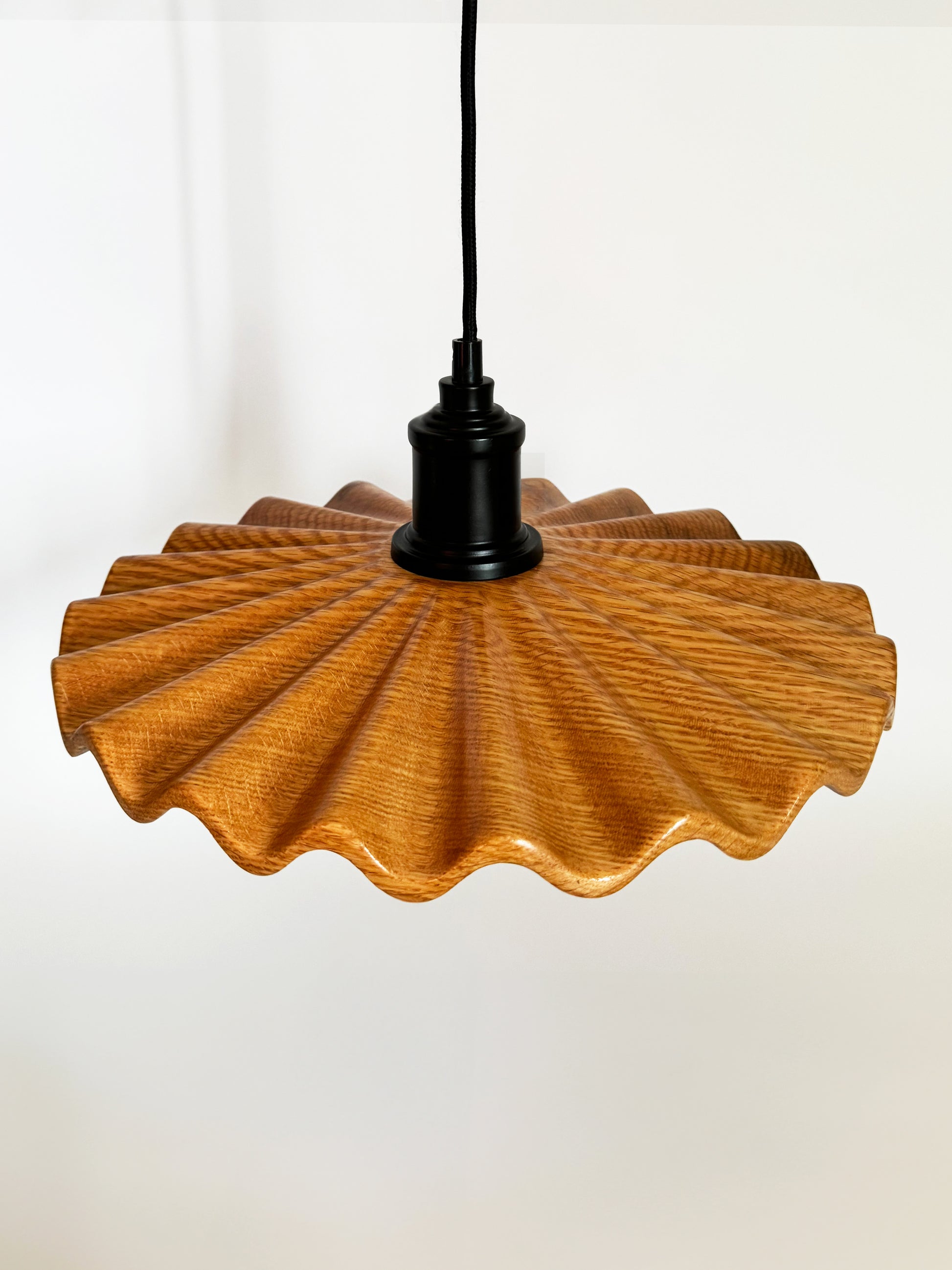 SKIRT LIGHT PENDANT