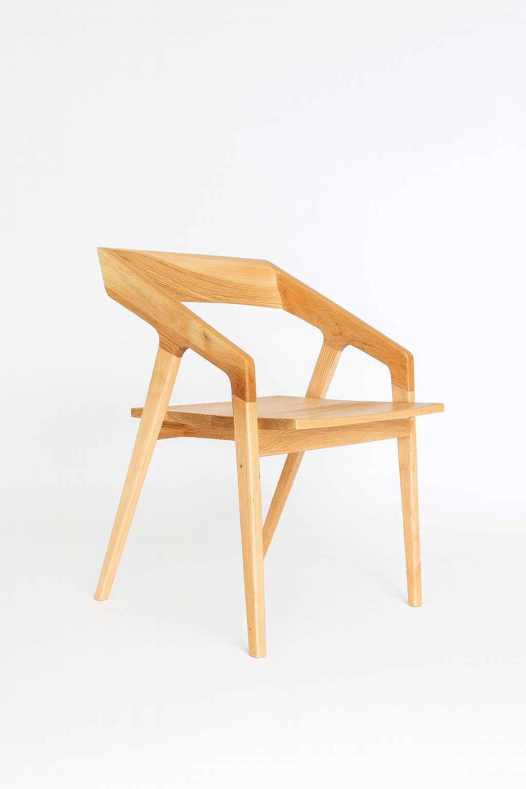 ASTRA CHAIR