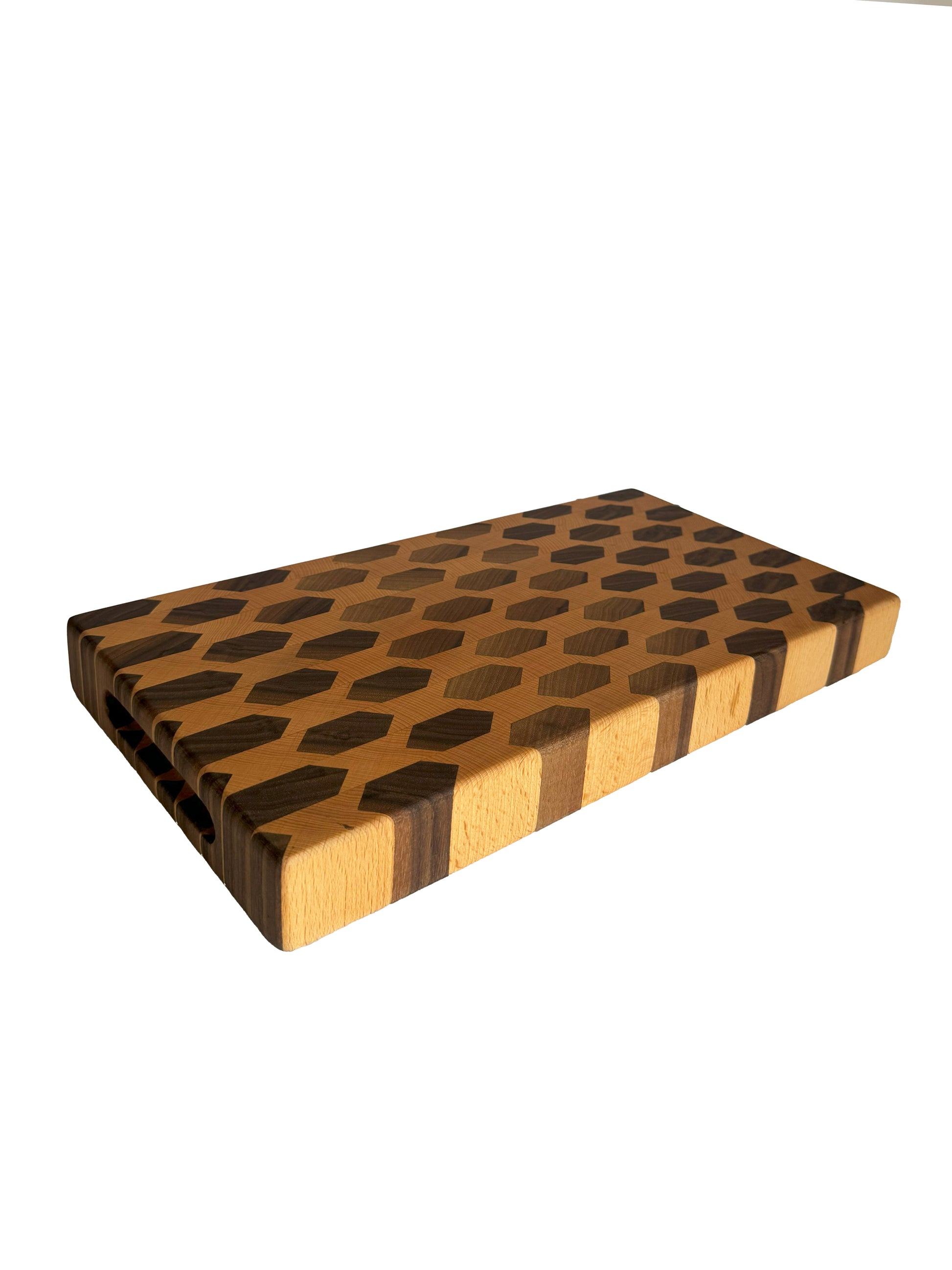 END-GRAIN PATTERNED CHOPPING BOARD